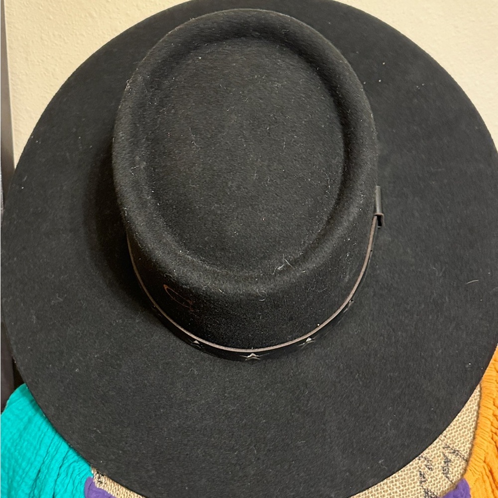 Charlie Horse black felt hat from Boot Barn